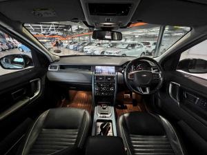 Land Rover Discovery Sport 2.0D HSE Luxury - Image 11