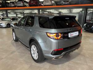 Land Rover Discovery Sport 2.0D HSE Luxury - Image 8