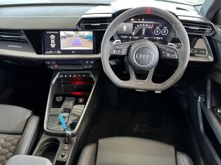 Audi RS3 sedan quattro