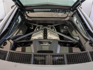Audi R8 coupe V10 plus quattro - Image 17