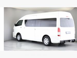 Toyota Hiace 2.5D-4D bus 14-seater GL - Image 13