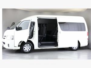 Toyota Hiace 2.5D-4D bus 14-seater GL - Image 20