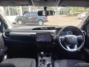 Toyota Hilux 2.4GD-6 double cab Raider auto - Image 6