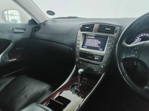 Lexus IS 250 SE auto - Image 9