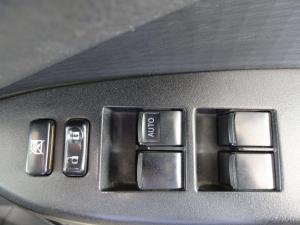 Toyota Corolla Quest 1.6 automatic - Image 18