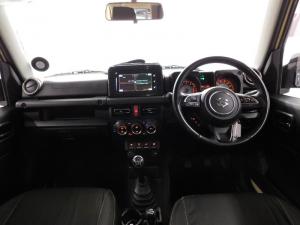Suzuki Jimny 1.5 GLX - Image 5