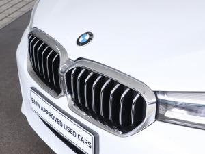 BMW 5 Series 520d M Sport - Image 9