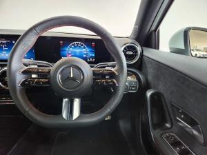 Mercedes-Benz A200D - Image 14