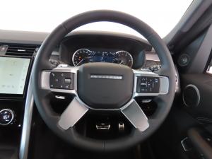 Land Rover Discovery D300 Dynamic SE - Image 12