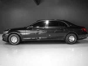 Mercedes-Benz S-Class S600 - Image 11