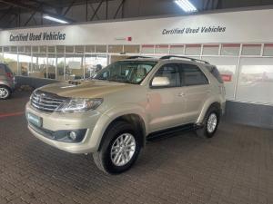 Toyota Fortuner 3.0D-4D 4X4 automatic - Image 4