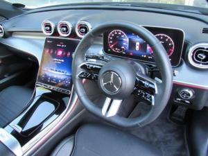 Mercedes-Benz C200 automatic - Image 10