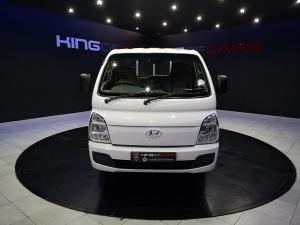 Hyundai H-100 Bakkie 2.6D deck - Image 2