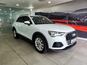 2022 Audi Q3 35TFSI S Tronic Urban Edition