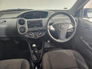 Toyota Etios 1.5 Xs/SPRINT 5-Door - Image 15