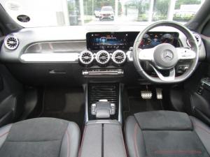Mercedes-Benz GLB 250 Progressive - Image 12