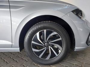 Volkswagen Polo hatch 1.0TSI 85kW Life - Image 10