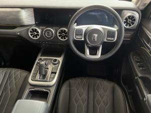GWM Tank 300 2.0T HEV Super Luxury 4x4 - Image 10