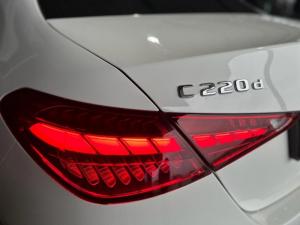 Mercedes-Benz C220D automatic - Image 15