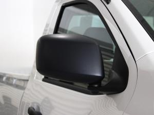 Nissan Navara 2.5 single cab XE - Image 11
