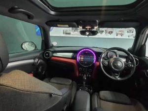 MINI Hatch Cooper S Hatch 5-door auto - Image 15