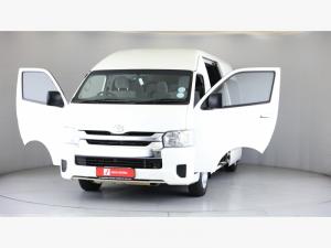 Toyota Hiace 2.5D-4D bus 14-seater GL - Image 11