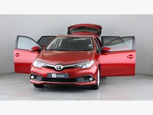 Toyota Auris 1.6 XS - Image 16