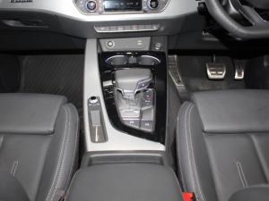 Audi A5 Sportback 40 TDI Quatt Stronic S Line - Image 14