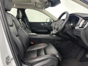 Volvo XC60 D4 Momentum Geartronic AWD - Image 7
