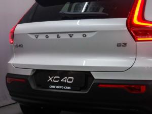 Volvo XC40 B3 Ultimate Dark - Image 10
