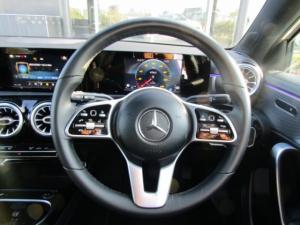 Mercedes-Benz A 200 automatic - Image 9