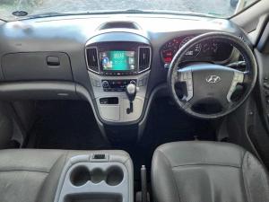 Hyundai H-1 2.5 Crdi A/T/ 2.5 Elite automatic - Image 7