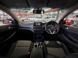 Hyundai Tucson 2.0 Premium automatic - Image 11