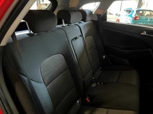 Hyundai Tucson 2.0 Premium automatic - Image 13