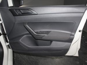 Volkswagen Polo 1.0 TSI - Image 15
