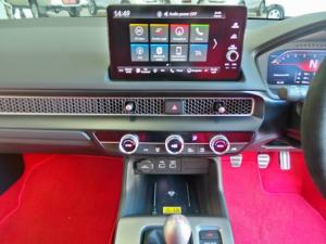 Honda Civic Type R - Image 16