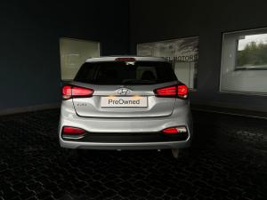 Hyundai i20 1.4 Motion auto - Image 5