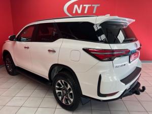 Toyota Fortuner 2.4GD-6 4X4 automatic - Image 9