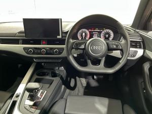 Audi A4 35 TDI Advanced Stronic - Image 3