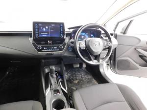 Toyota Corolla 1.8 XS Hybrid CVT - Image 11