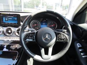 Mercedes-Benz C180 automatic - Image 11