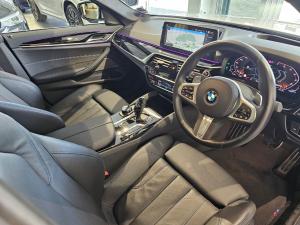 BMW 5 Series M550i xDrive - Image 4