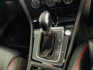 Volkswagen Golf GTI auto - Image 9