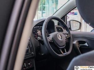 Volkswagen Polo Vivo 1.6 Highline - Image 19