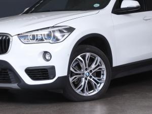BMW X1 sDrive18i - Image 2