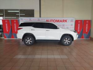 Toyota Fortuner 2.4GD-6 4x4 - Image 3