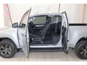 Toyota Hilux 2.4 GD-6 RB RaiderE/CAB - Image 6