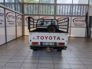 Toyota Land Cruiser 79 4.5D 70TH EDS/C - Image 4