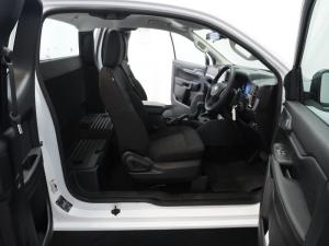 Ford Ranger 2.0D XL HR automatic Super CAB - Image 6