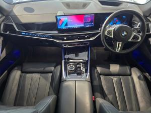 BMW X5 M60i - Image 8